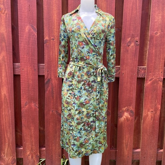 Dossier Dresses & Skirts - Dossier Dress Size M